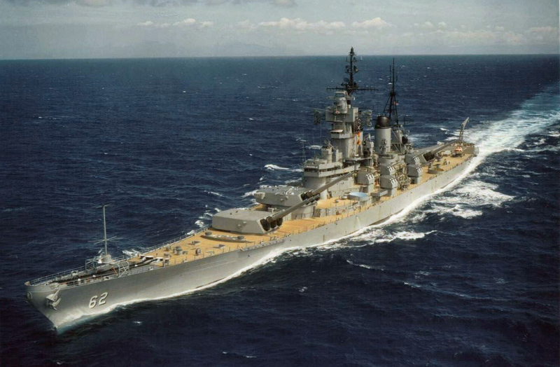 Illustration for article titled This US Navy Battleship Sported Two Swimming Pools